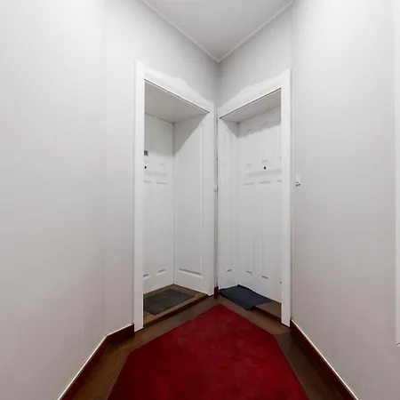 Wierzbiecice Homely By Bookinghost Apartment
